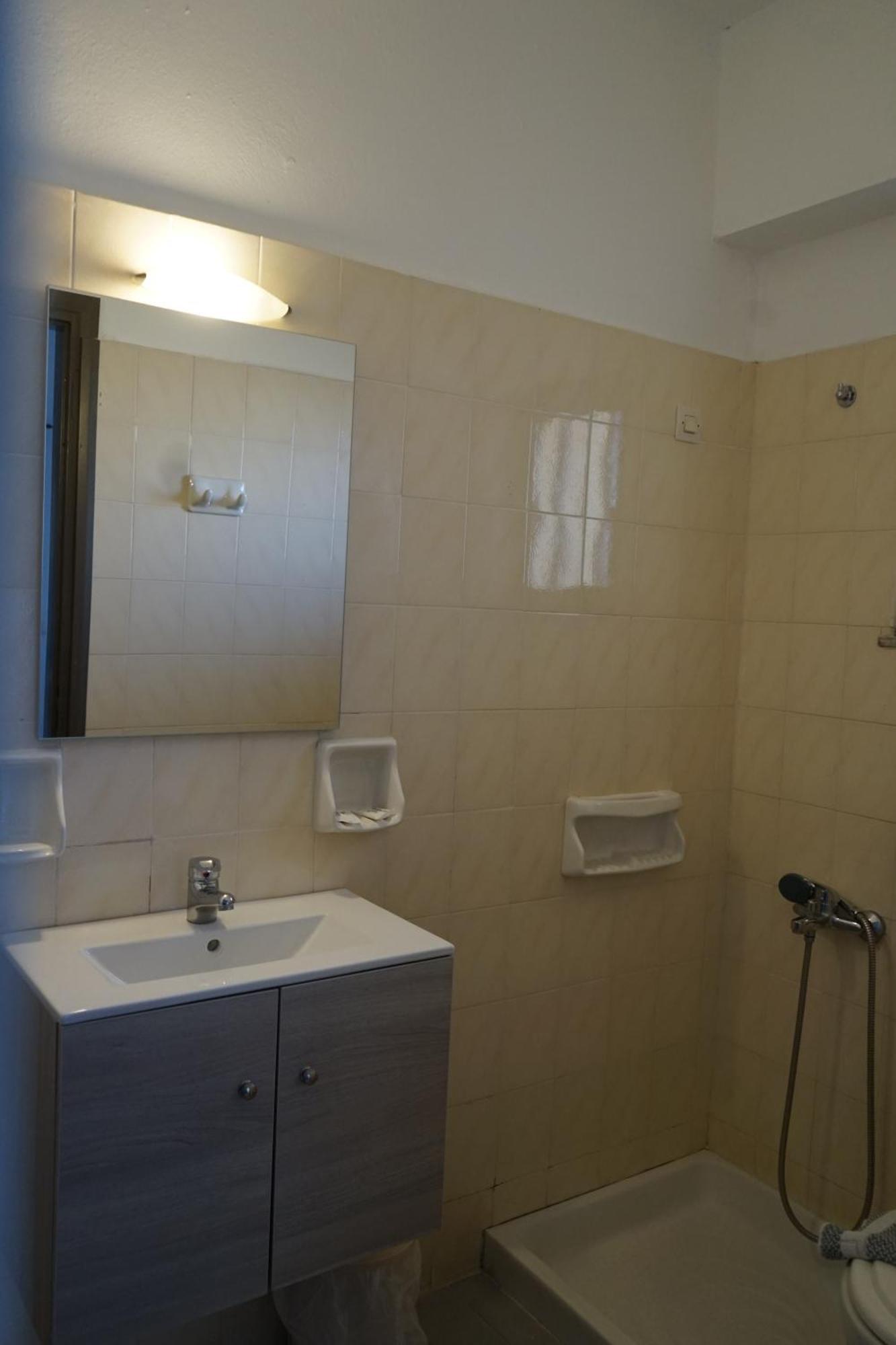 Romantza Apartments Agia Marina  Exterior photo